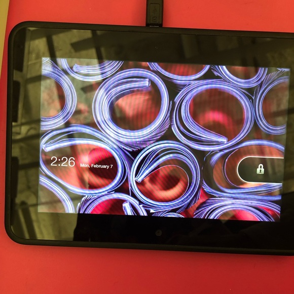 Kindle Fire HD 7 tablet - Picture 1 of 4